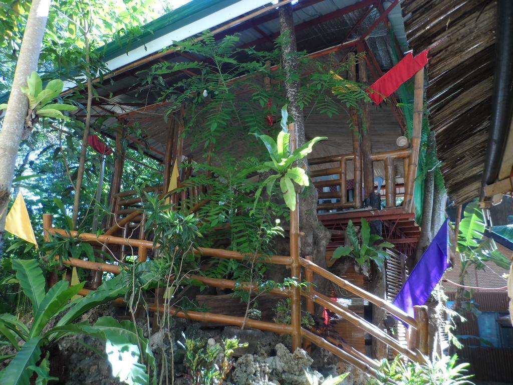 Victoria Guest House And Cottages Puerto Princesa Kültér fotó