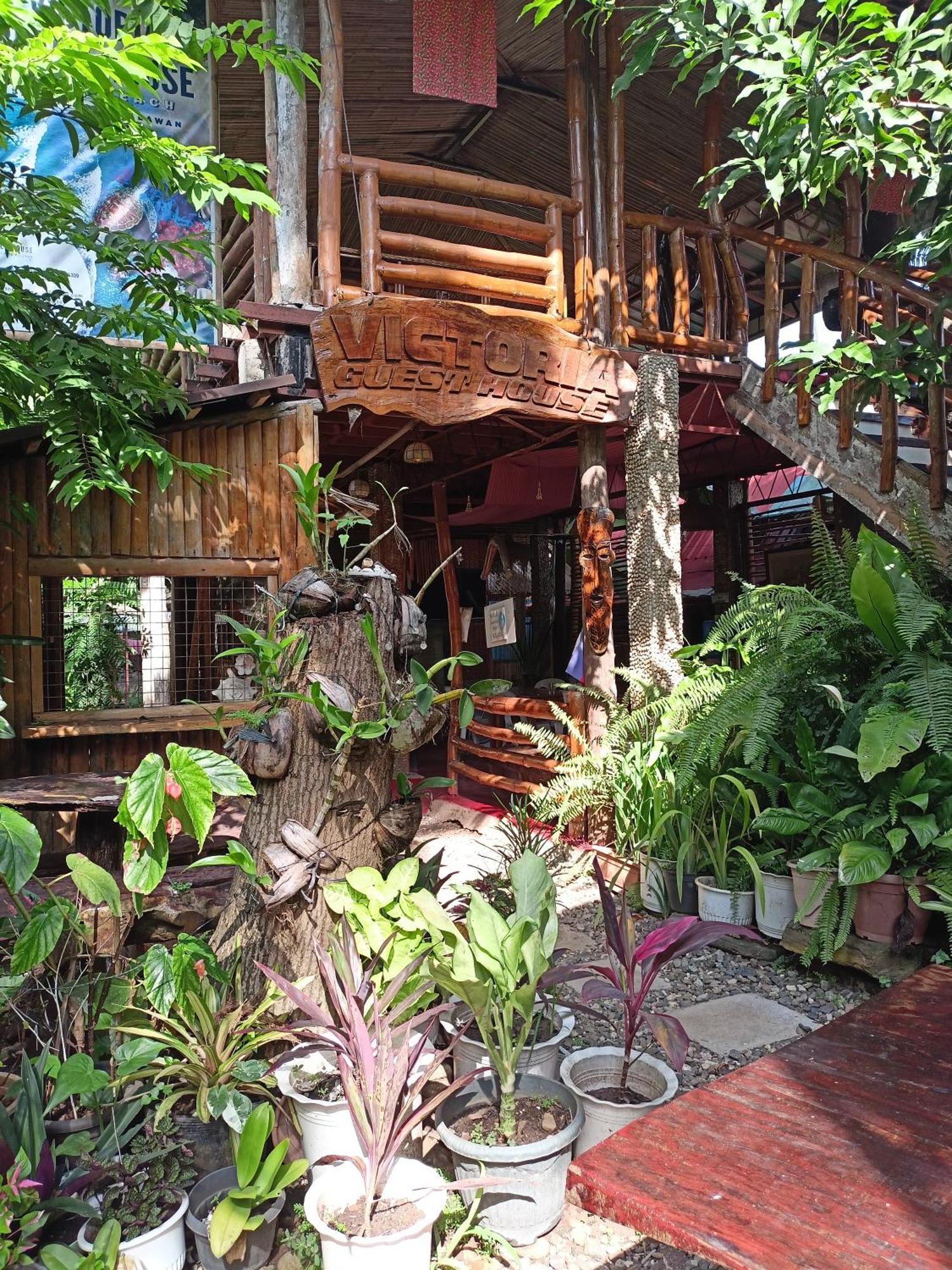Victoria Guest House And Cottages Puerto Princesa Kültér fotó